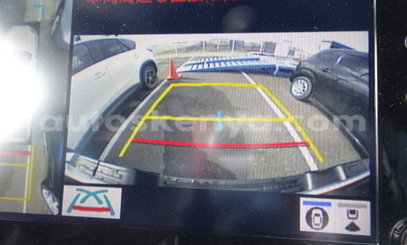 Imported Toyota Hilux White Makiinaa iti Mombasa keessatti Coastal Kenya keessatti Imported Toyota Hilux White Makiinaa iti Mombasa keessatti Coastal Kenya keessatti