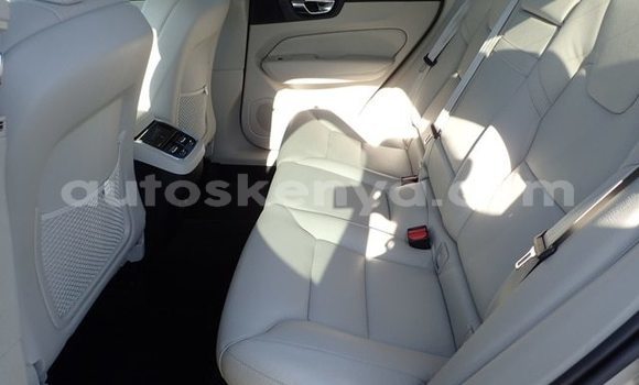 Imported Volvo XC60 Other Makiinaa iti Mombasa keessatti Coastal Kenya keessatti Imported Volvo XC60 Other Makiinaa iti Mombasa keessatti Coastal Kenya keessatti