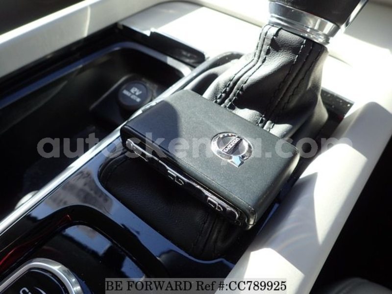Big with watermark volvo xc60 coastal kenya mombasa 29422