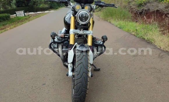 Oofamaa BMW R nineT Black Doqdoqqee iti Nairobi keessatti Nairobi keessatti Oofamaa BMW R nineT Black Doqdoqqee iti Nairobi keessatti Nairobi keessatti