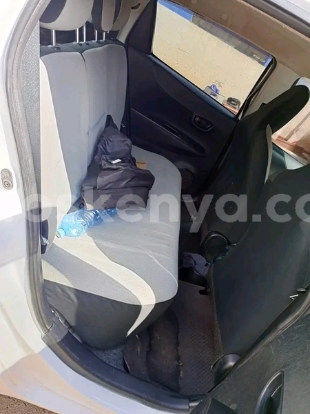 Big with watermark toyota vitz nairobi nairobi 29439