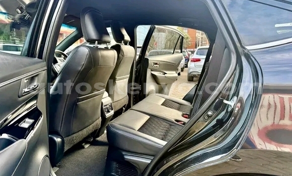 Oofamaa Toyota Harrier Black Makiinaa iti Nairobi keessatti Nairobi keessatti Oofamaa Toyota Harrier Black Makiinaa iti Nairobi keessatti Nairobi keessatti