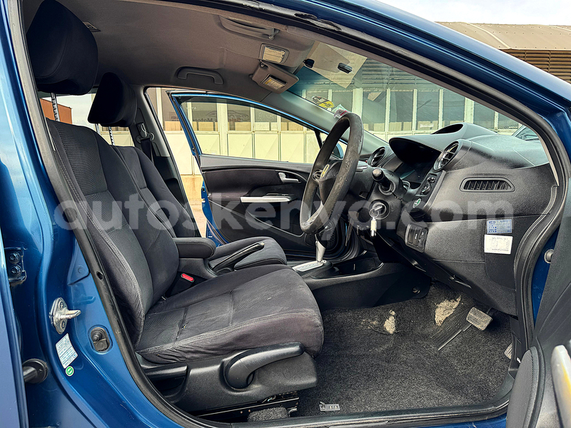 Big with watermark honda insight nairobi nairobi 29445