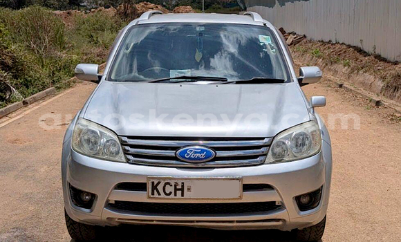 Oofamaa Ford Escape Silver Makiinaa iti Nairobi keessatti Nairobi keessatti Oofamaa Ford Escape Silver Makiinaa iti Nairobi keessatti Nairobi keessatti