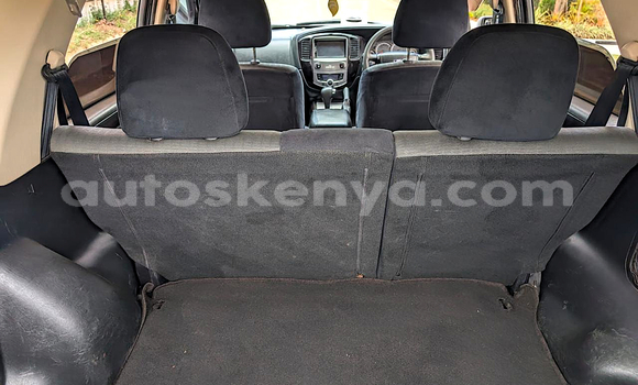 Oofamaa Ford Escape Silver Makiinaa iti Nairobi keessatti Nairobi keessatti Oofamaa Ford Escape Silver Makiinaa iti Nairobi keessatti Nairobi keessatti