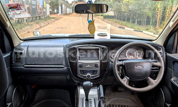 Oofamaa Ford Escape Silver Makiinaa iti Nairobi keessatti Nairobi keessatti Oofamaa Ford Escape Silver Makiinaa iti Nairobi keessatti Nairobi keessatti