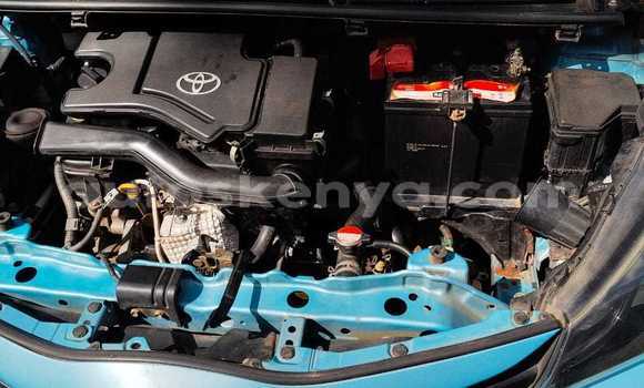 Buy Used Toyota Vitz Blue Car in Thika in Central Kenya