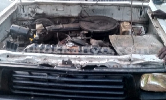 Nunua Ilio tumika Mitsubishi L200 Nyeupe Gari ndani ya Kisii nchini Nyanza Nunua Ilio tumika Mitsubishi L200 Nyeupe Gari ndani ya Kisii nchini Nyanza