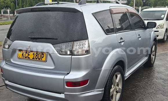 Buy Used Mitsubishi Outlander Silver Car in Mombasa in Coastal Kenya