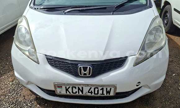 Buy Used Honda Fit White Car in Nairobi in Nairobi Buy Used Honda Fit White Car in Nairobi in Nairobi