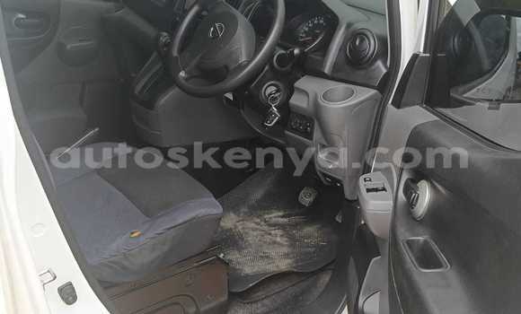 Nunua Ilio tumika Nissan NV350 Caravan Nyeupe Gari ndani ya Nairobi nchini Nairobi Nunua Ilio tumika Nissan NV350 Caravan Nyeupe Gari ndani ya Nairobi nchini Nairobi