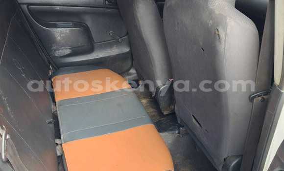 Nunua Ilio tumika Toyota Probox Nyeupe Gari ndani ya Nairobi nchini Nairobi Nunua Ilio tumika Toyota Probox Nyeupe Gari ndani ya Nairobi nchini Nairobi