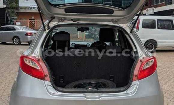 Nunua Ilio tumika Mazda Demio Fedha Gari ndani ya Nairobi nchini Nairobi Nunua Ilio tumika Mazda Demio Fedha Gari ndani ya Nairobi nchini Nairobi