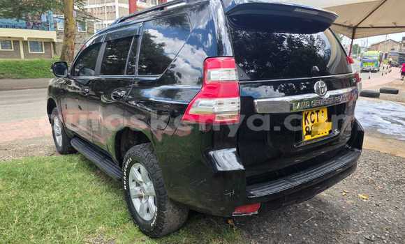 Nunua Ilio tumika Toyota Land Cruiser Prado Nyeusi Gari ndani ya Nairobi nchini Nairobi Nunua Ilio tumika Toyota Land Cruiser Prado Nyeusi Gari ndani ya Nairobi nchini Nairobi