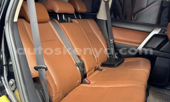 Nunua Ilio tumika Toyota Land Cruiser Prado Nyeusi Gari ndani ya Nairobi nchini Nairobi Nunua Ilio tumika Toyota Land Cruiser Prado Nyeusi Gari ndani ya Nairobi nchini Nairobi