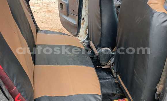 Oofamaa Toyota Probox White Makiinaa iti Nairobi keessatti Nairobi keessatti Oofamaa Toyota Probox White Makiinaa iti Nairobi keessatti Nairobi keessatti