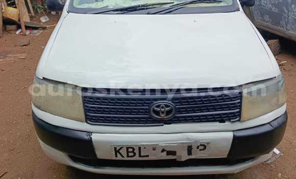 Oofamaa Toyota Probox White Makiinaa iti Nairobi keessatti Nairobi keessatti Oofamaa Toyota Probox White Makiinaa iti Nairobi keessatti Nairobi keessatti