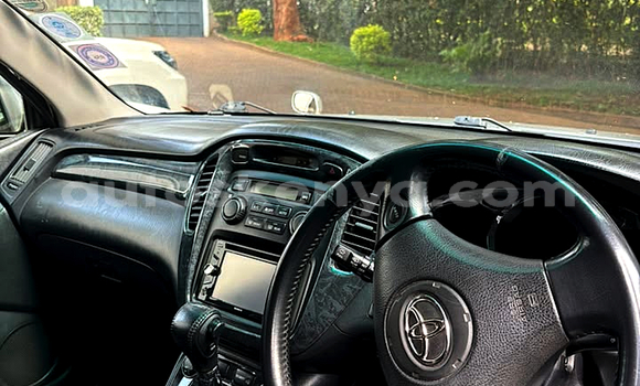 Nunua Ilio tumika Toyota Kluger Fedha Gari ndani ya Nairobi nchini Nairobi Nunua Ilio tumika Toyota Kluger Fedha Gari ndani ya Nairobi nchini Nairobi