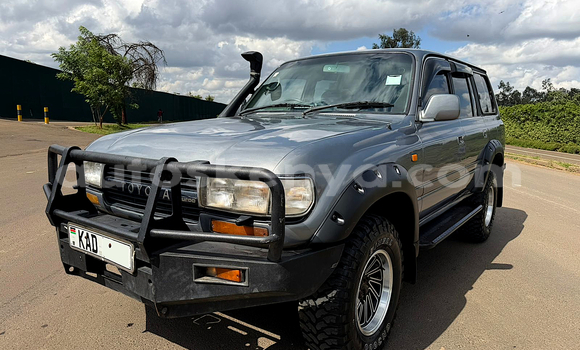 Nunua Ilio tumika Toyota Land Cruiser Nyingine Gari ndani ya Nairobi nchini Nairobi Nunua Ilio tumika Toyota Land Cruiser Nyingine Gari ndani ya Nairobi nchini Nairobi