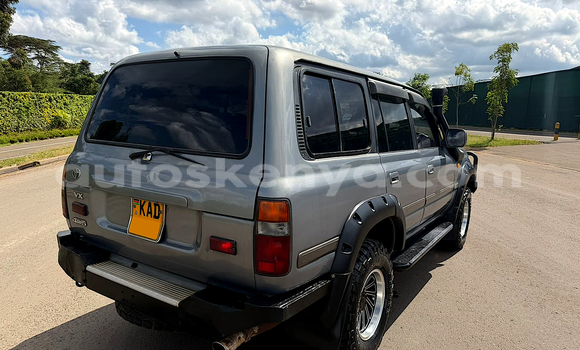 Nunua Ilio tumika Toyota Land Cruiser Nyingine Gari ndani ya Nairobi nchini Nairobi Nunua Ilio tumika Toyota Land Cruiser Nyingine Gari ndani ya Nairobi nchini Nairobi