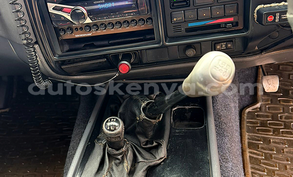 Nunua Ilio tumika Toyota Land Cruiser Nyingine Gari ndani ya Nairobi nchini Nairobi Nunua Ilio tumika Toyota Land Cruiser Nyingine Gari ndani ya Nairobi nchini Nairobi