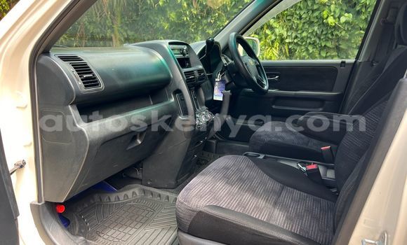 Buy Used Honda CR–V White Car in Nairobi in Nairobi Buy Used Honda CR–V White Car in Nairobi in Nairobi