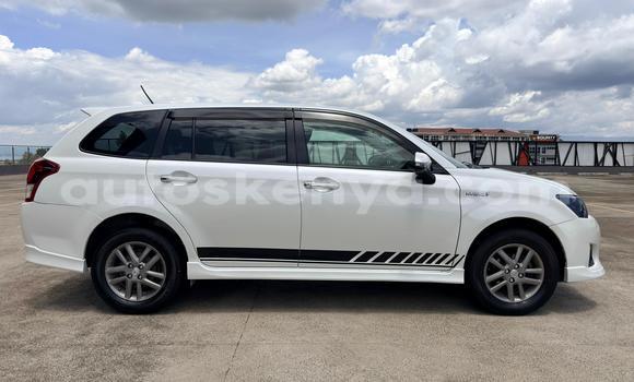 Oofamaa Toyota Fielder White Makiinaa iti Nairobi keessatti Nairobi keessatti Oofamaa Toyota Fielder White Makiinaa iti Nairobi keessatti Nairobi keessatti
