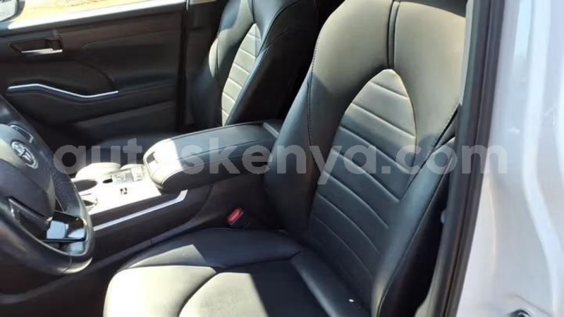 Big with watermark toyota highlander nairobi nairobi 29533