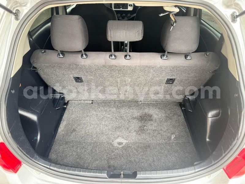 Big with watermark toyota vitz nairobi machakos 29542