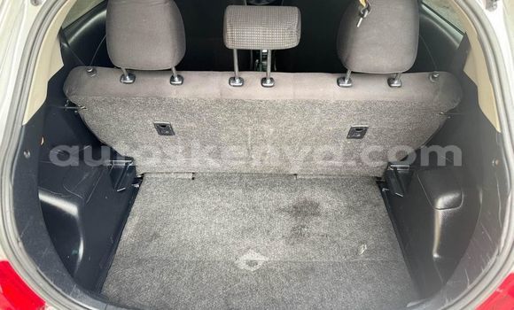 Buy Used Toyota Vitz White Car in Machakos in Nairobi Buy Used Toyota Vitz White Car in Machakos in Nairobi