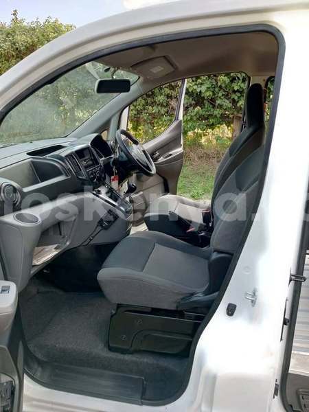Big with watermark nissan nv200 nairobi machakos 29546