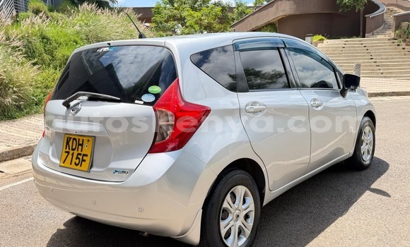 Oofamaa Nissan Note Silver Makiinaa iti Nairobi keessatti Nairobi keessatti Oofamaa Nissan Note Silver Makiinaa iti Nairobi keessatti Nairobi keessatti