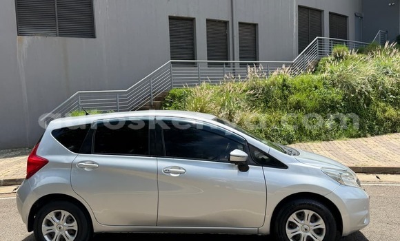 Oofamaa Nissan Note Silver Makiinaa iti Nairobi keessatti Nairobi keessatti Oofamaa Nissan Note Silver Makiinaa iti Nairobi keessatti Nairobi keessatti