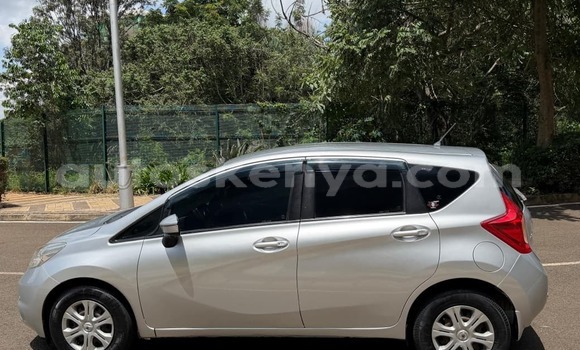 Oofamaa Nissan Note Silver Makiinaa iti Nairobi keessatti Nairobi keessatti Oofamaa Nissan Note Silver Makiinaa iti Nairobi keessatti Nairobi keessatti