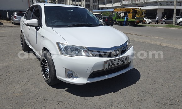 Buy Used Toyota Axio White Car in Mombasa in Coastal Kenya