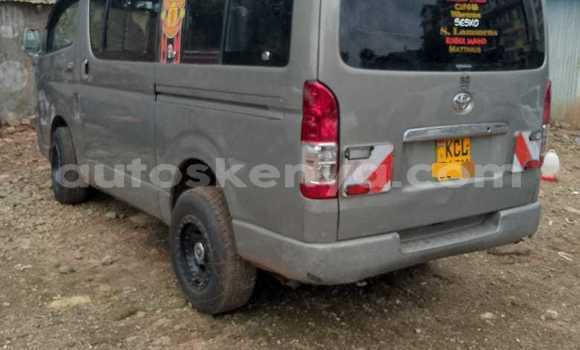 Nunua Ilio tumika Toyota Hiace Nyingine Gari ndani ya Nairobi nchini Nairobi Nunua Ilio tumika Toyota Hiace Nyingine Gari ndani ya Nairobi nchini Nairobi