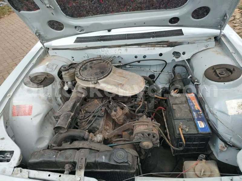 Big with watermark peugeot 504 nairobi machakos 29572
