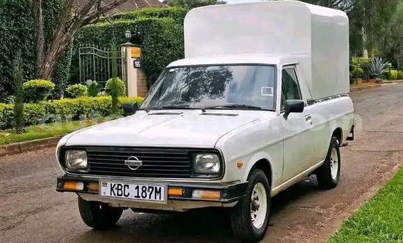 Buy Used Nissan Datsun White Car in Machakos in Nairobi
