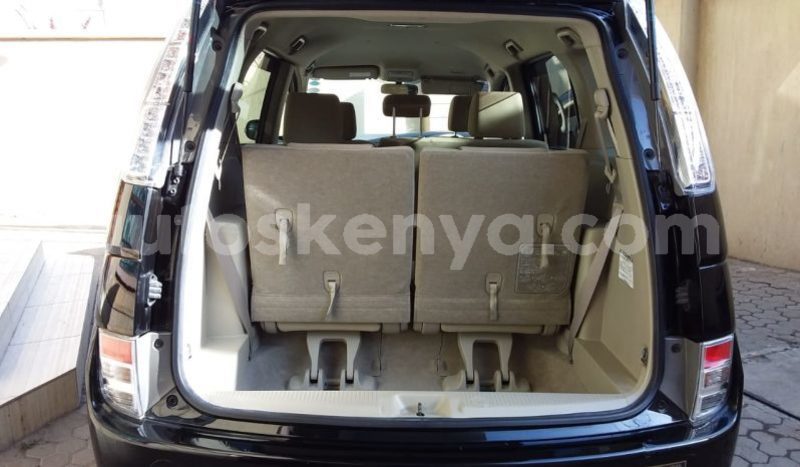 Big with watermark toyota isis nairobi machakos 29579