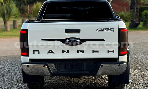 Oofamaa Ford Ranger White Makiinaa iti Nairobi keessatti Nairobi keessatti Oofamaa Ford Ranger White Makiinaa iti Nairobi keessatti Nairobi keessatti