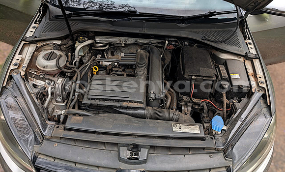 Oofamaa Volkswagen Golf Silver Makiinaa iti Nairobi keessatti Nairobi keessatti Oofamaa Volkswagen Golf Silver Makiinaa iti Nairobi keessatti Nairobi keessatti