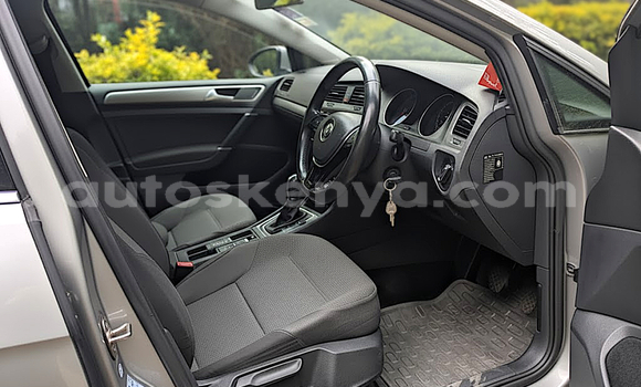 Oofamaa Volkswagen Golf Silver Makiinaa iti Nairobi keessatti Nairobi keessatti Oofamaa Volkswagen Golf Silver Makiinaa iti Nairobi keessatti Nairobi keessatti