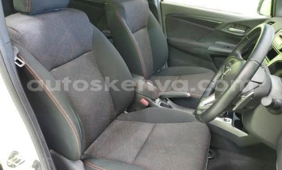Buy Used Honda Fit White Car in Nairobi in Nairobi Buy Used Honda Fit White Car in Nairobi in Nairobi