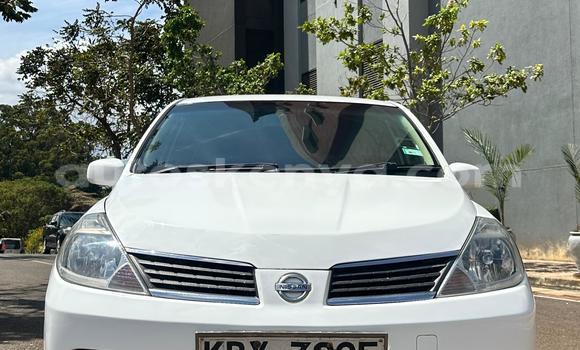 Buy Used Nissan tiida Silver Car in Nairobi in Nairobi