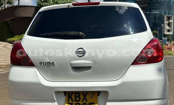 Oofamaa Nissan tiida Silver Makiinaa iti Nairobi keessatti Nairobi keessatti Oofamaa Nissan tiida Silver Makiinaa iti Nairobi keessatti Nairobi keessatti