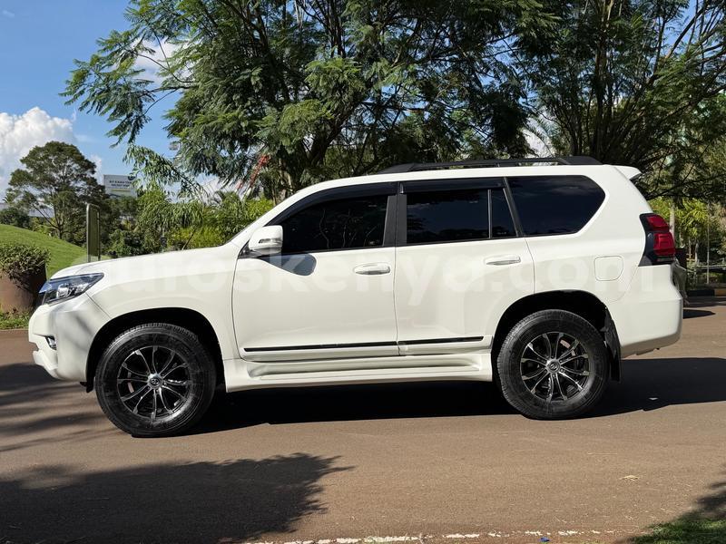 Big with watermark toyota land cruiser prado nairobi nairobi 29593
