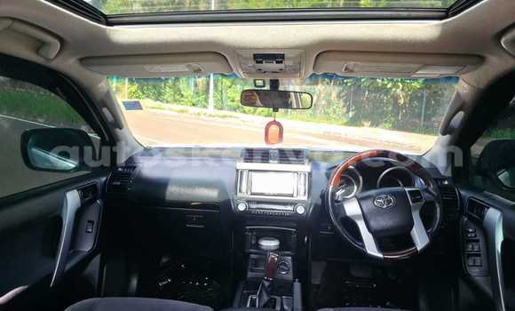 Nunua Ilio tumika Toyota Land Cruiser Prado Nyeupe Gari ndani ya Nairobi nchini Nairobi Nunua Ilio tumika Toyota Land Cruiser Prado Nyeupe Gari ndani ya Nairobi nchini Nairobi