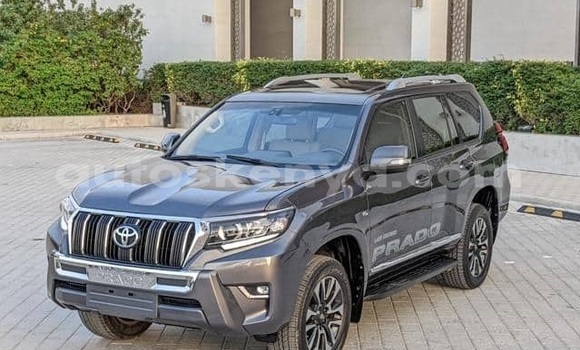 Nunua Ilio tumika Toyota Land Cruiser Prado Nyingine Gari ndani ya Nairobi nchini Nairobi Nunua Ilio tumika Toyota Land Cruiser Prado Nyingine Gari ndani ya Nairobi nchini Nairobi