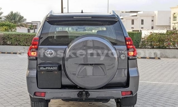 Nunua Ilio tumika Toyota Land Cruiser Prado Nyingine Gari ndani ya Nairobi nchini Nairobi Nunua Ilio tumika Toyota Land Cruiser Prado Nyingine Gari ndani ya Nairobi nchini Nairobi