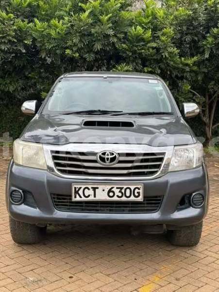 Big with watermark toyota hilux northeast kenya bute 29602